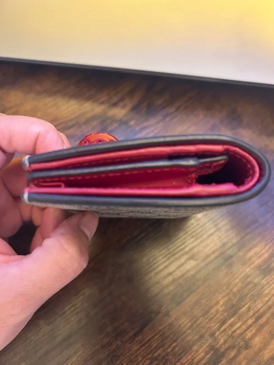 Gucci Beige GG Monogram Card Holder with Red Jeweled Cherry - Picture 2 of 5